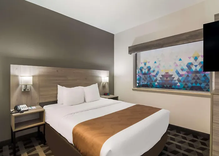 Quality Inn & Suites Waco North
